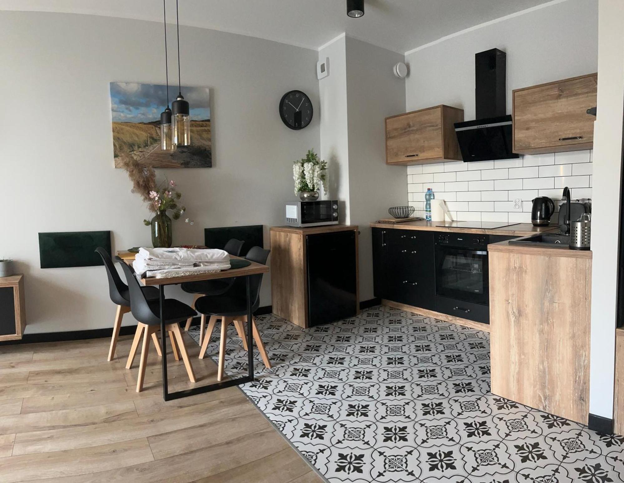 Tomek Apartment *